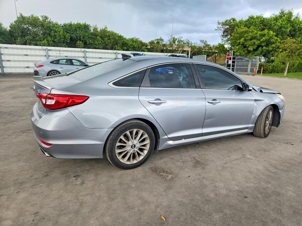 Photo 3 from auction – 2015 HYUNDAI SONATA with VIN 5NPE34AF9FH093510