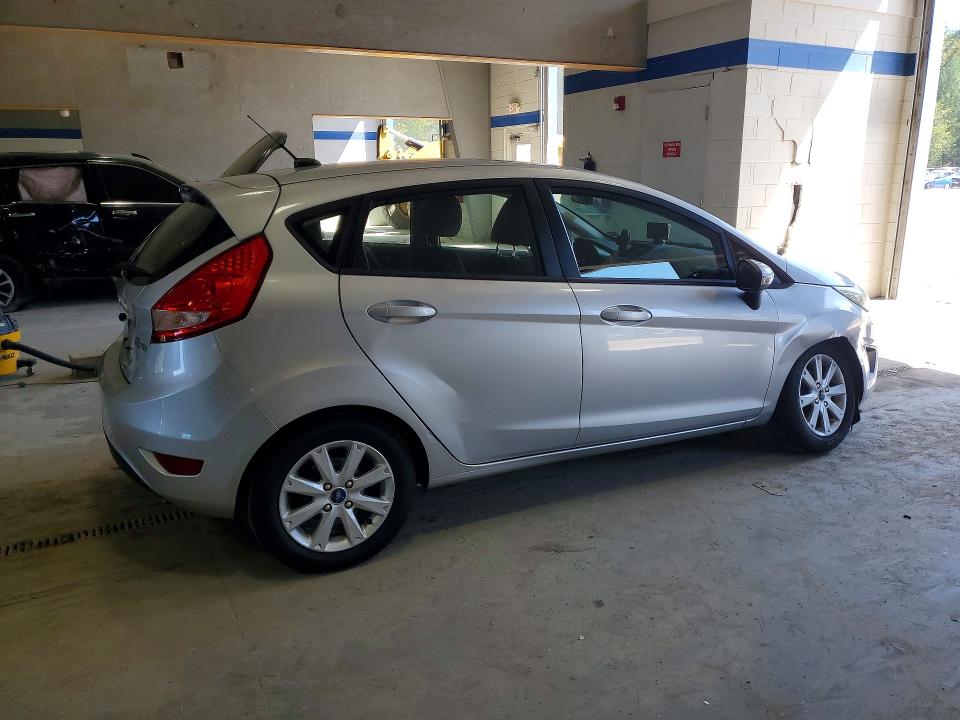 Zdjęcie 3 z aukcji – 2013 FORD FIESTA z VIN 3FADP4EJ6DM110890