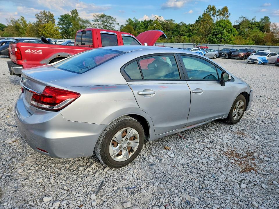 Photo 3 from auction – 2013 HONDA CIVIC with VIN 19XFB2F56DE289496