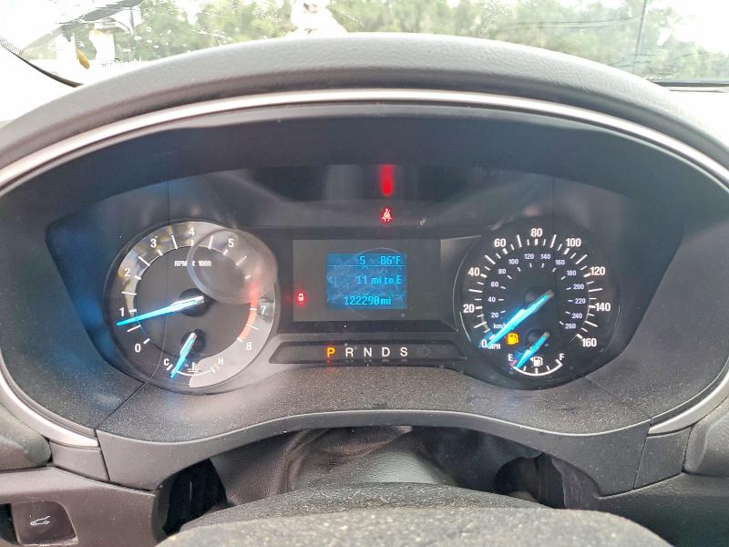 Photo 9 from auction – 2015 FORD FUSION with VIN 3FA6P0G70FR235893