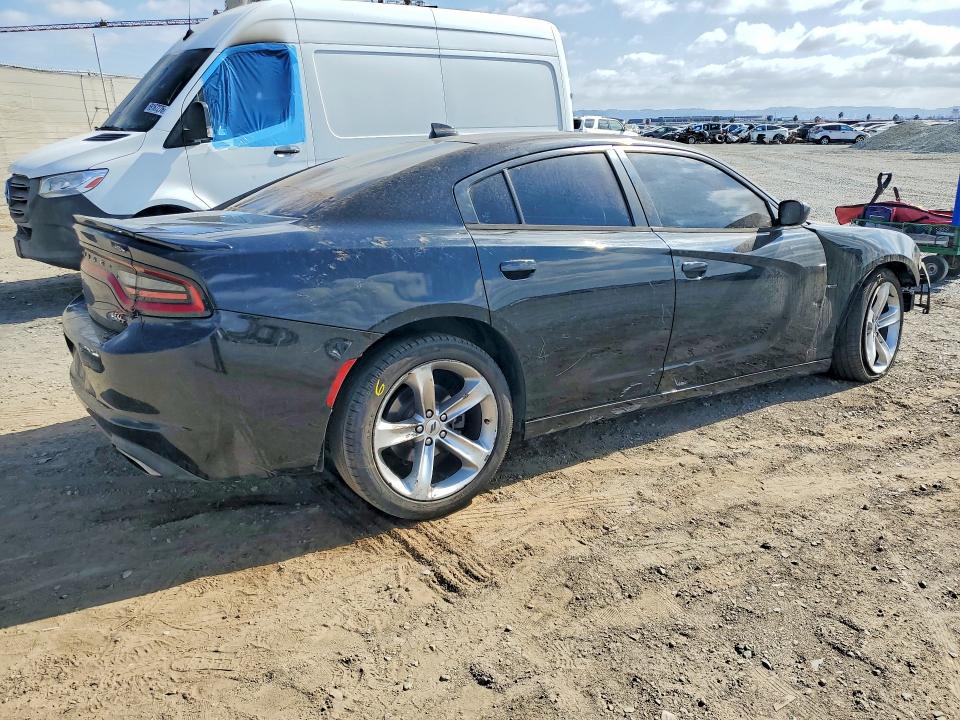 Снимка 3 от търг – 2017 DODGE CHARGER с VIN 2C3CDXCT0HH659756