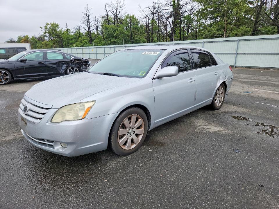 2006 TOYOTA AVALON - Търг №67342716