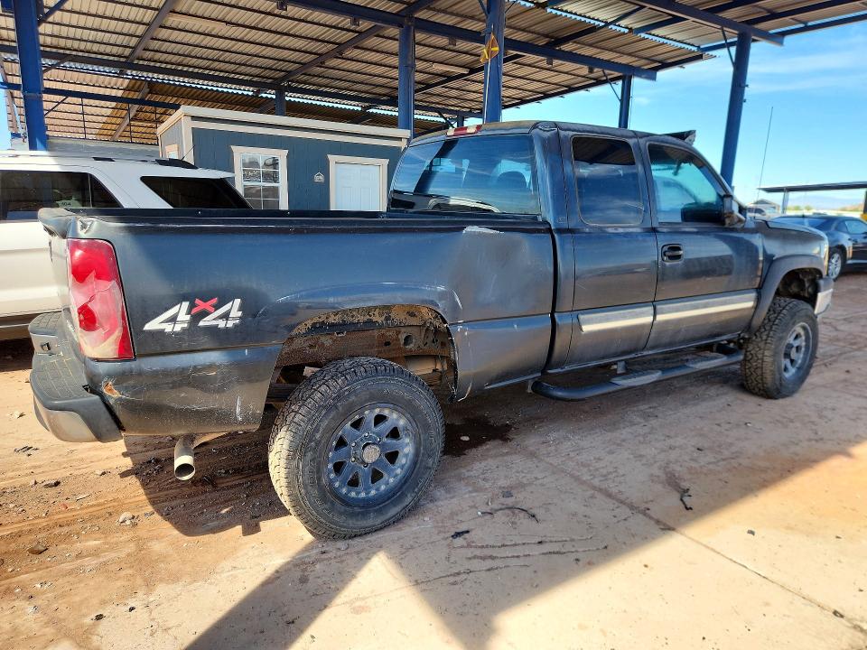 Снимка 3 от търг – 2003 CHEVROLET SILVERADO с VIN 1GCEK19V73E244790