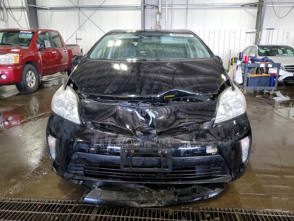 Фото 5 с аукциона – 2012 TOYOTA PRIUS с VIN JTDKN3DUXC5481598