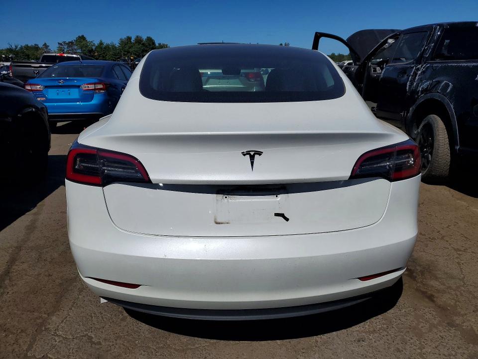 Photo 6 from auction – 2023 TESLA MODEL 3 with VIN 5YJ3E1EA8PF501672