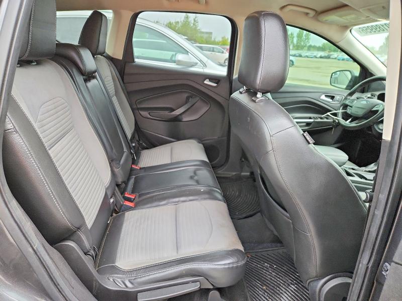 Photo 11 from auction – 2018 FORD ESCAPE with VIN 1FMCU0GDXJUB31999