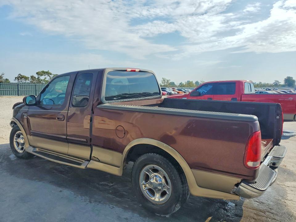 Photo 2 from auction – 2001 FORD F150 with VIN 1FTRX17L51NA27935