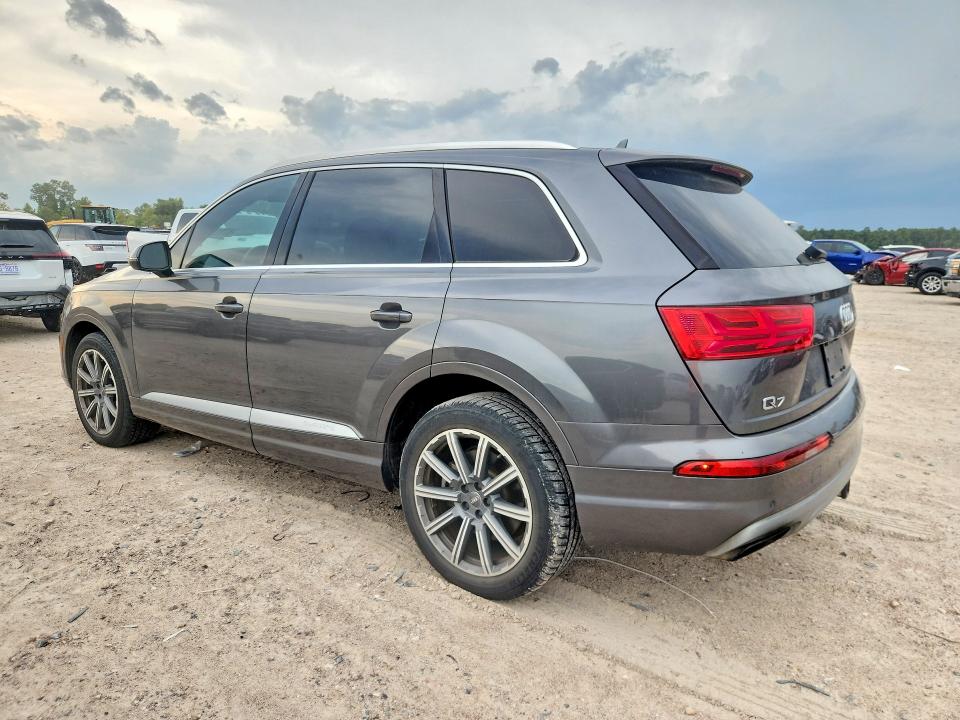 Photo 2 from auction – 2018 AUDI Q7 with VIN WA1VAAF7XJD052849