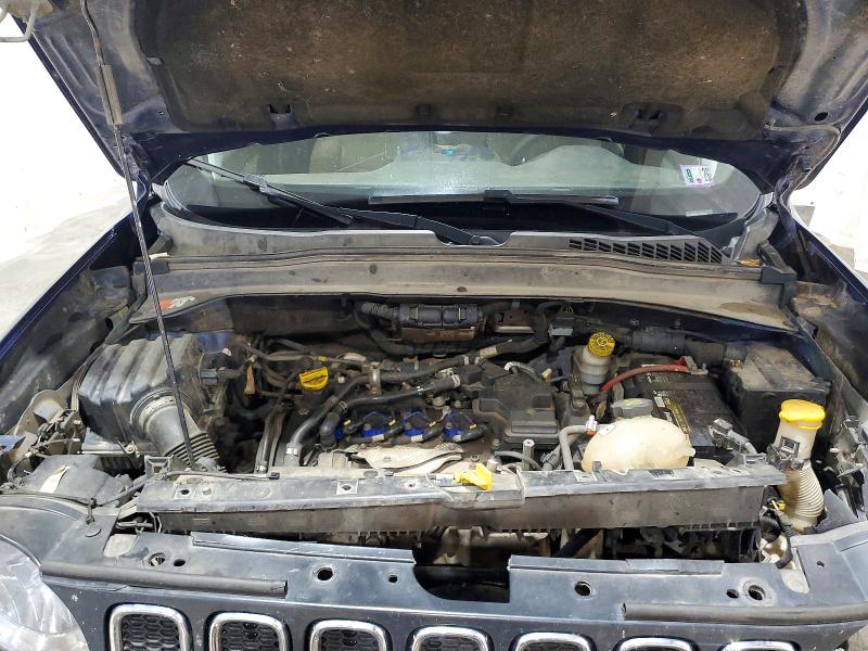 Photo 12 from auction – 2018 JEEP RENEGADE with VIN ZACCJBAH8JPJ04092