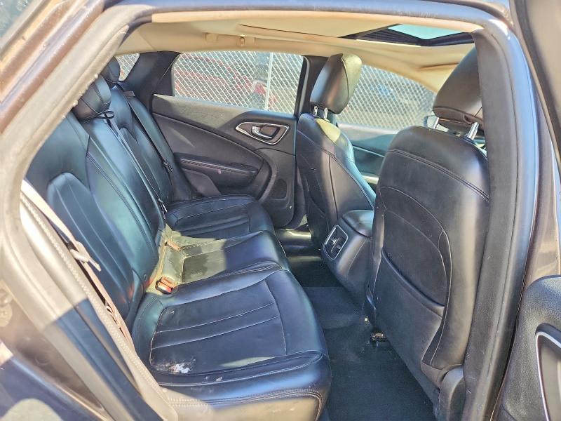 Photo 10 from auction – 2015 CHRYSLER 200 with VIN 1C3CCCCB3FN509342