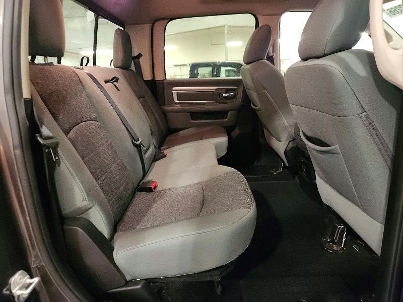 Photo 10 from auction – 2016 RAM 1500 with VIN 3C6RR7LT8GG364854