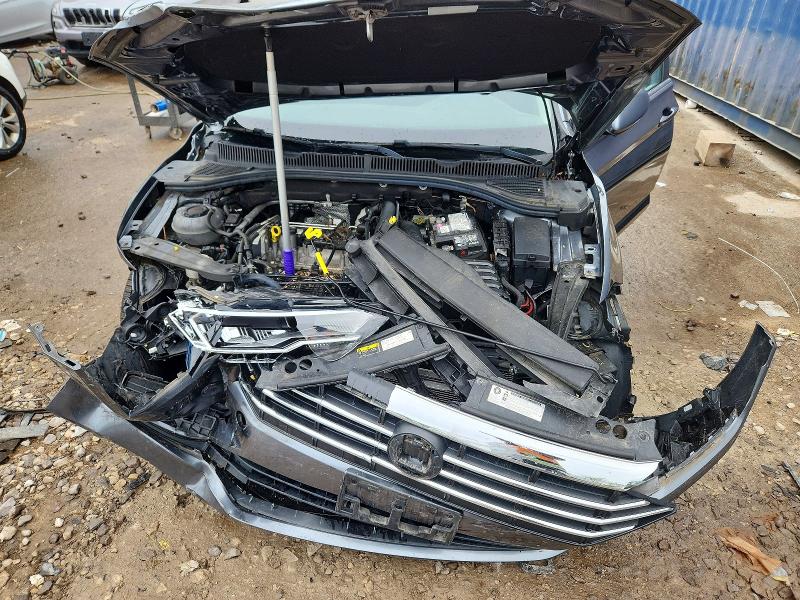 Photo 11 from auction – 2019 VOLKSWAGEN JETTA with VIN 3VWC57BU2KM274773