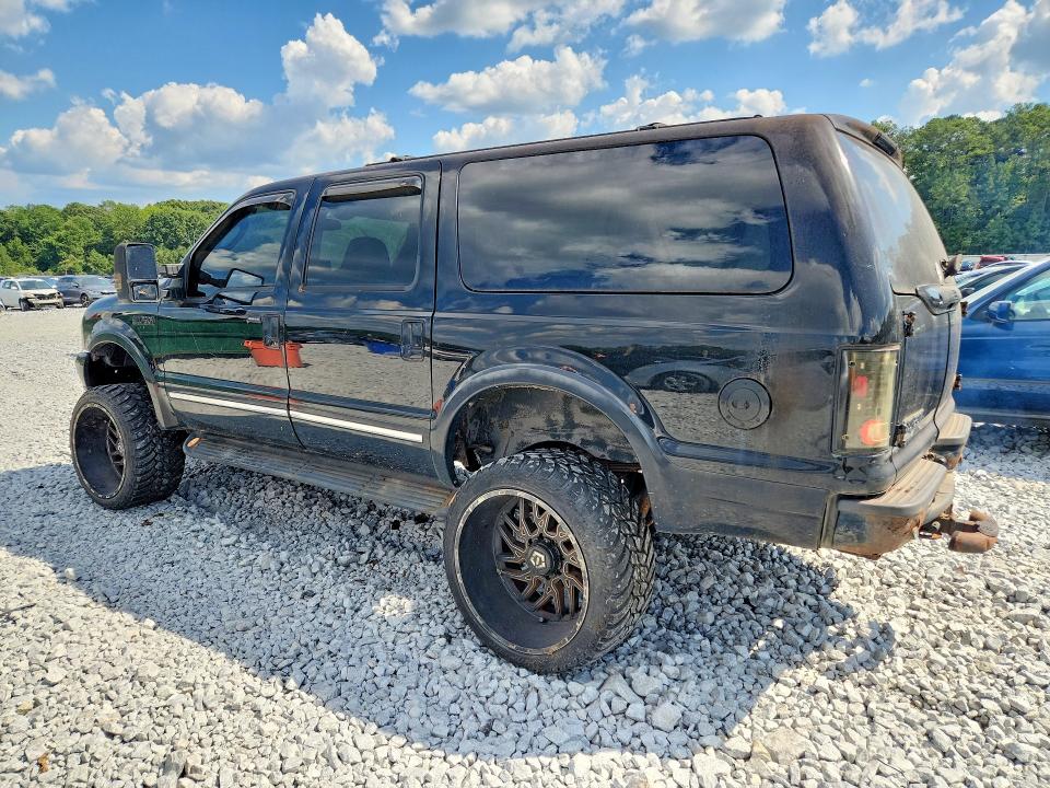 Photo 2 from auction – 2003 FORD EXCURSION with VIN 1FMNU43S63ED40674
