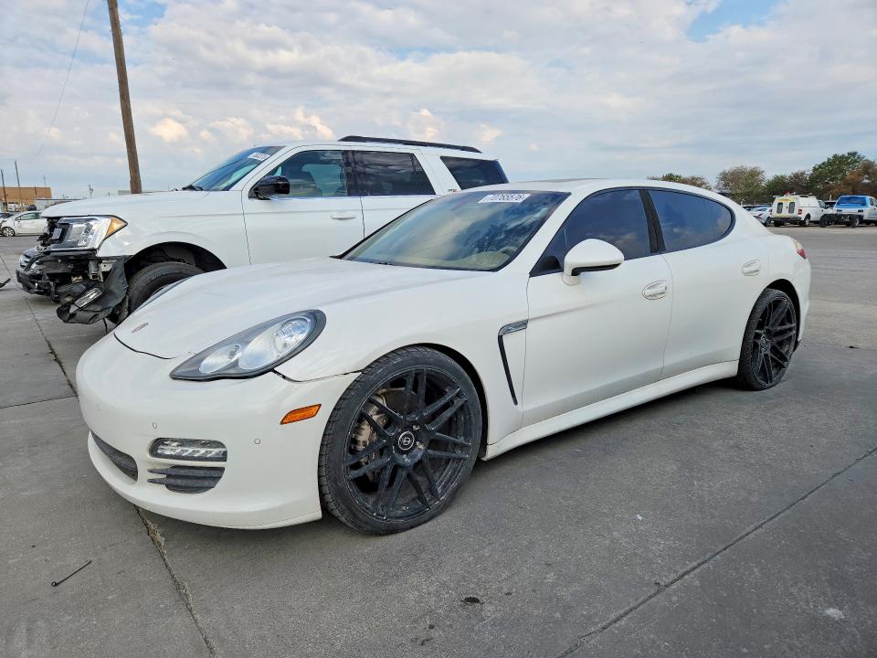 PORSCHE PANAMERA 2012 مع رقم تعريف المركبة WP0AA2A75CL018358 - صورة من المزاد