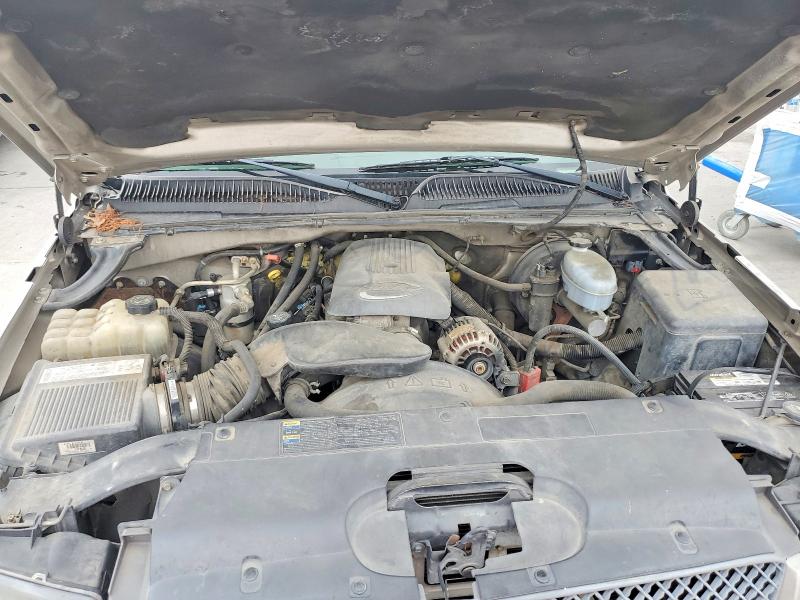 Photo 11 from auction – 2004 CHEVROLET SILVERADO with VIN 1GCEC19T54Z241604