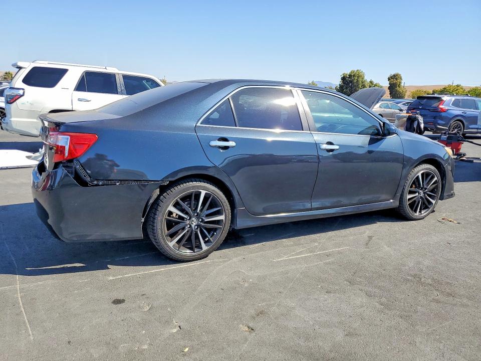 Photo 3 from auction – 2012 TOYOTA CAMRY with VIN 4T1BF1FK3CU134130
