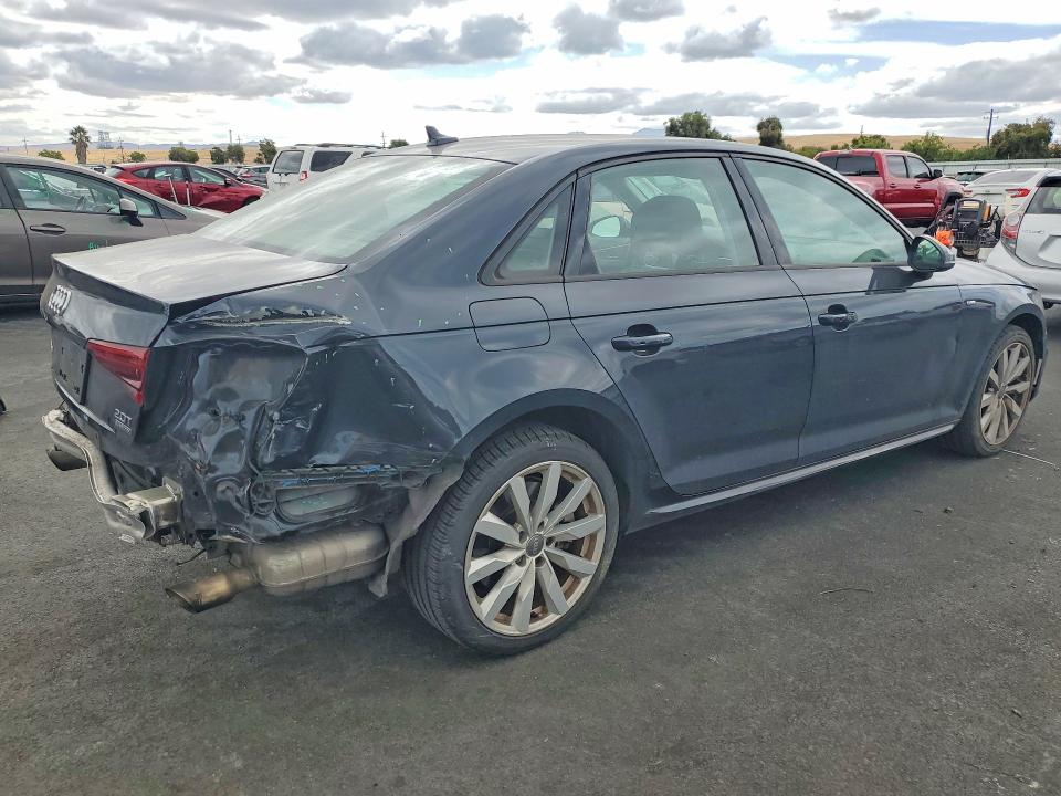 Foto 3 de la subasta – 2018 AUDI A4 con VIN WAUDNAF48JA060720