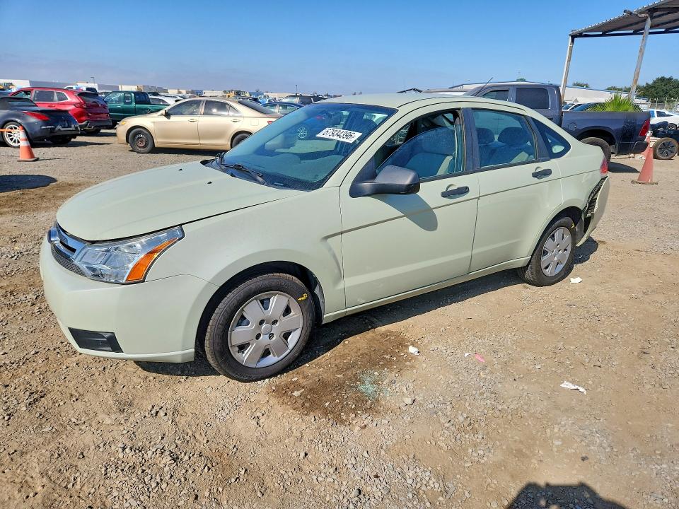 Снимка 1 от търг – 2010 FORD FOCUS с VIN 1FAHP3EN5AW147326
