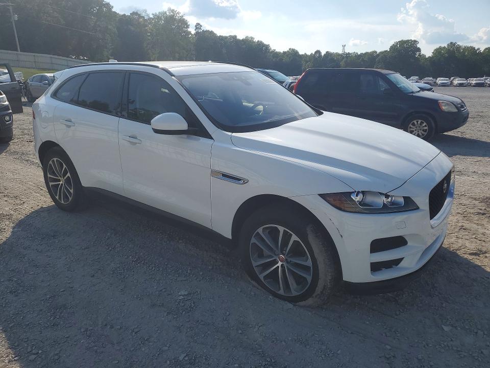 Photo 4 from auction – 2018 JAGUAR F-PACE with VIN SADCJ2FN7JA262445