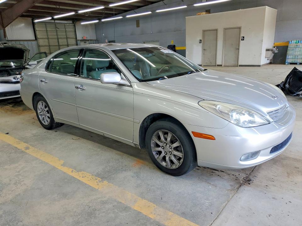 Photo 4 from auction – 2002 LEXUS ES with VIN JTHBF30G620029459