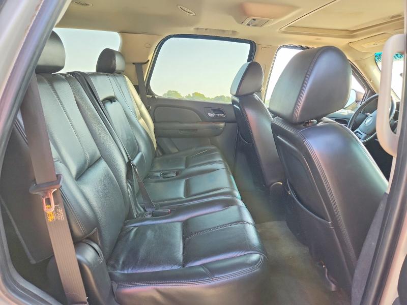 Снимка 11 от търг – 2007 CHEVROLET TAHOE с VIN 1GNEK13067R101896
