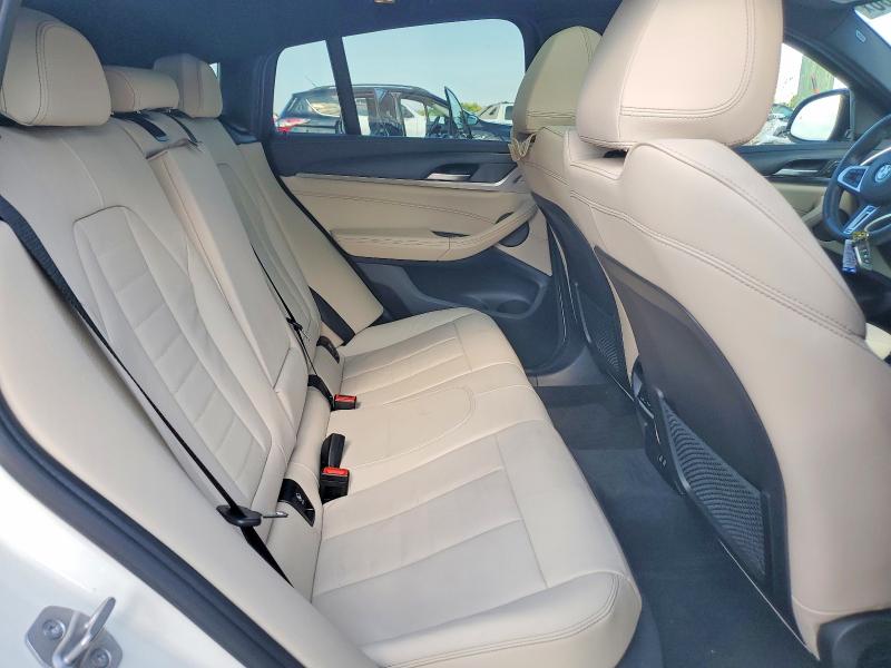 Снимка 10 от търг – 2023 BMW X4 с VIN 5UX43DT05P9N67255