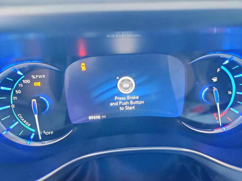 Photo 9 from auction – 2018 CHRYSLER PACIFICA with VIN 2C4RC1N77JR183415