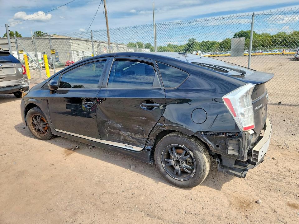Zdjęcie 2 z aukcji – 2010 TOYOTA PRIUS z VIN JTDKN3DU4A0197930