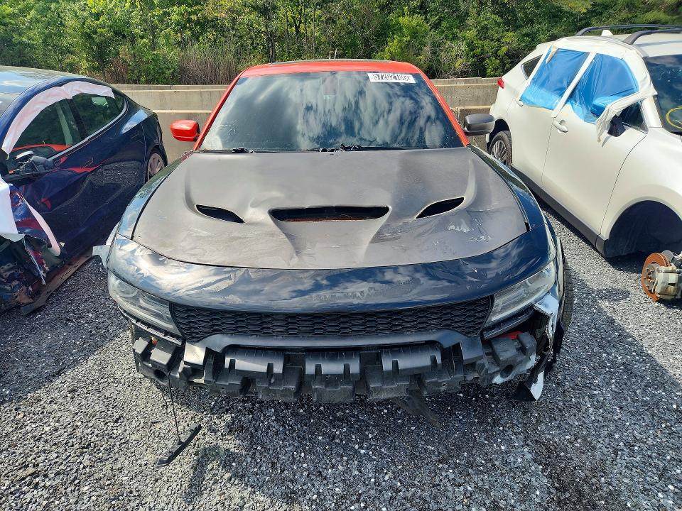 Photo 5 from auction – 2019 DODGE CHARGER with VIN 2C3CDXGJ4KH558994