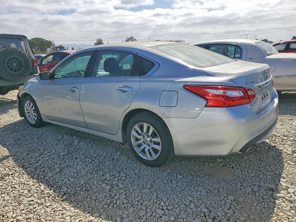 Photo 2 from auction – 2017 NISSAN ALTIMA with VIN 1N4AL3APXHN337708