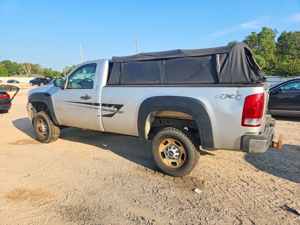Фото 2 с аукциона – 2011 GMC SIERRA с VIN 1GT02ZCG7BF121762