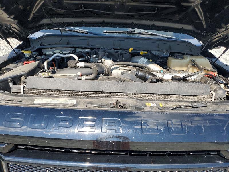 Photo 11 from auction – 2015 FORD F350 with VIN 1FT8W3BTXFEC07081