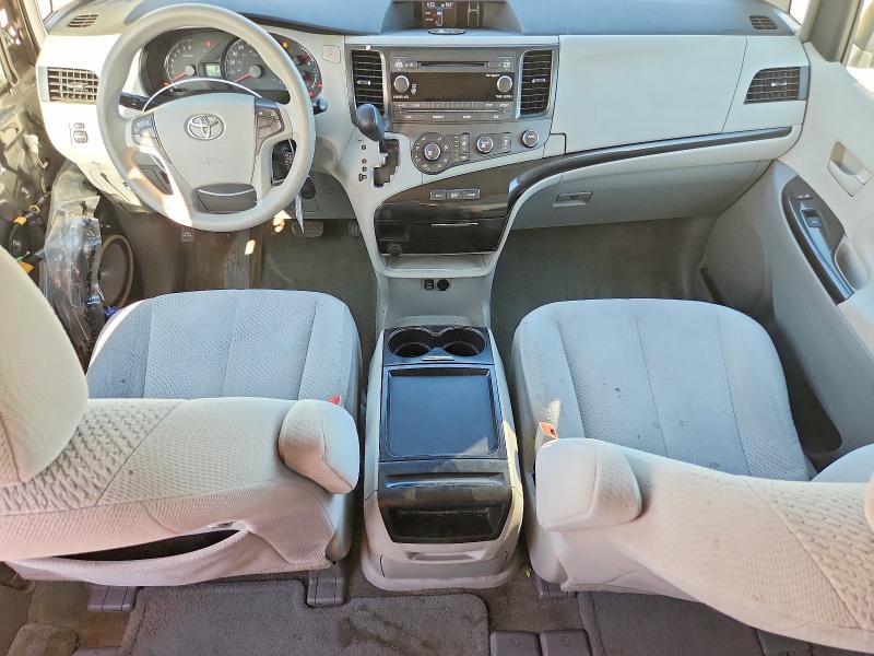 Photo 8 from auction – 2011 TOYOTA SIENNA with VIN 5TDKK3DC5BS160240