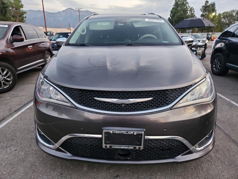 Photo 5 from auction – 2017 CHRYSLER PACIFICA with VIN 2C4RC1GG7HR840141