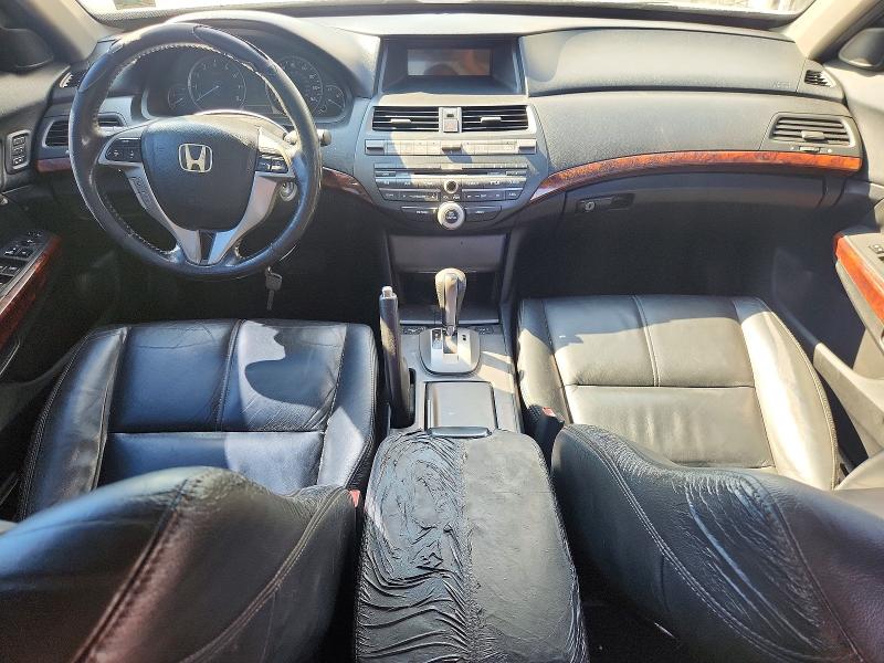 Снимка 8 от търг – 2010 HONDA ACCORD CROSSTOUR с VIN 5J6TF2H52AL003242