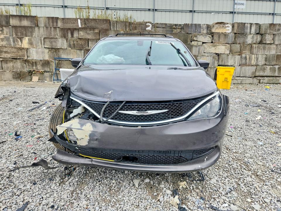 Снимка 5 от търг – 2021 CHRYSLER VOYAGER с VIN 2C4RC1DG3MR551692