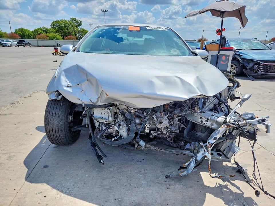 Photo 5 from auction – 2022 TOYOTA COROLLA with VIN 5YFEPMAE1NP324350