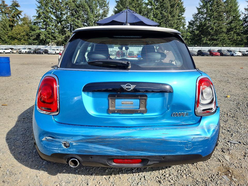 Foto 6 de la subasta – 2019 MINI COOPER con VIN WMWXP5C56K2H96405
