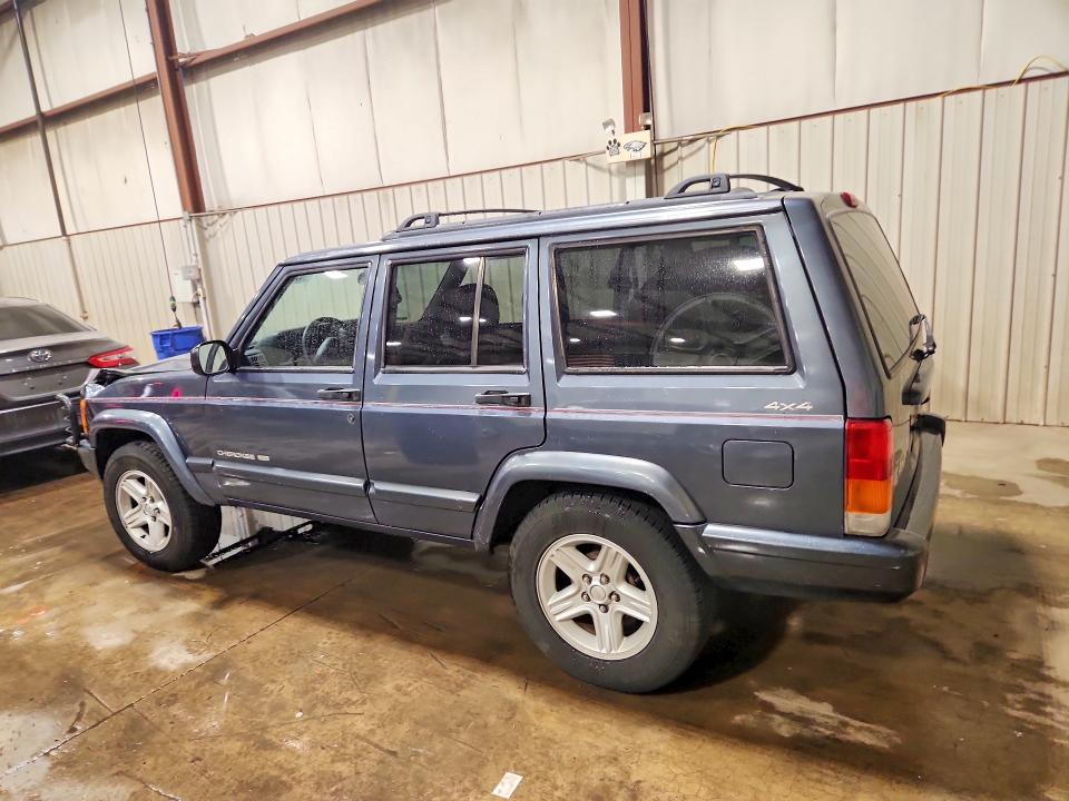 Zdjęcie 2 z aukcji – 2001 JEEP CHEROKEE z VIN 1J4FF58S91L595694