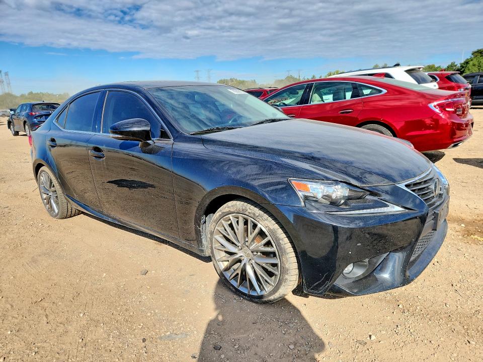 Photo 4 from auction – 2015 LEXUS IS with VIN JTHCF1D21F5027649