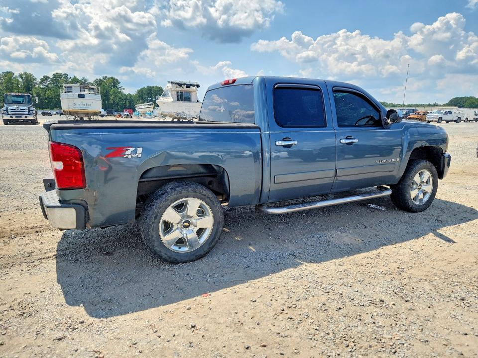 Photo 3 from auction – 2008 CHEVROLET SILVERADO with VIN 2GCEK13M181230554