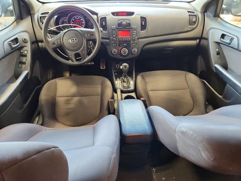 Photo 8 from auction – 2011 KIA FORTE5 with VIN KNAFU5A27B5375947