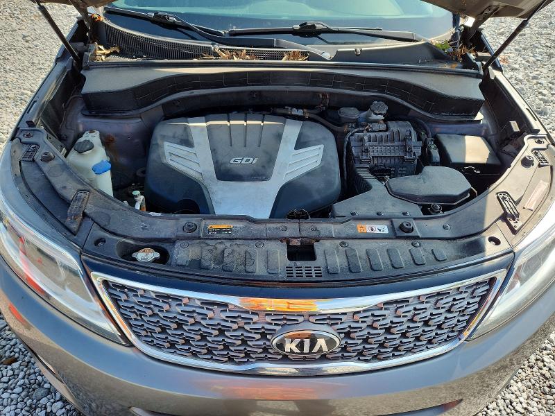 Photo 12 from auction – 2014 KIA SORENTO with VIN 5XYKW4A78EG442939