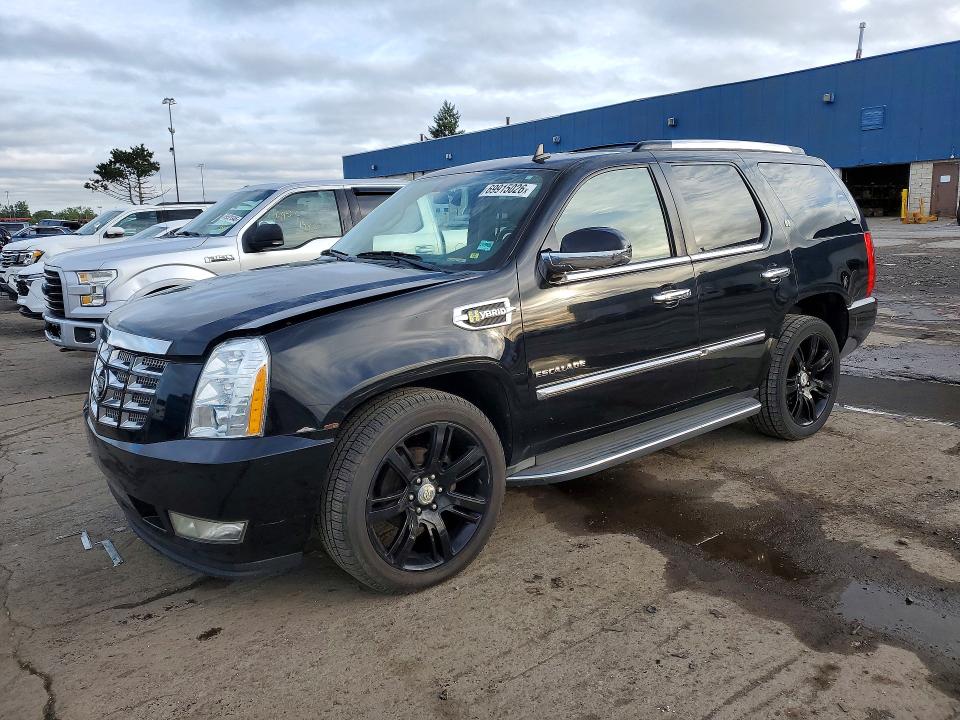 2011 CADILLAC ESCALADE - Търг №69915026