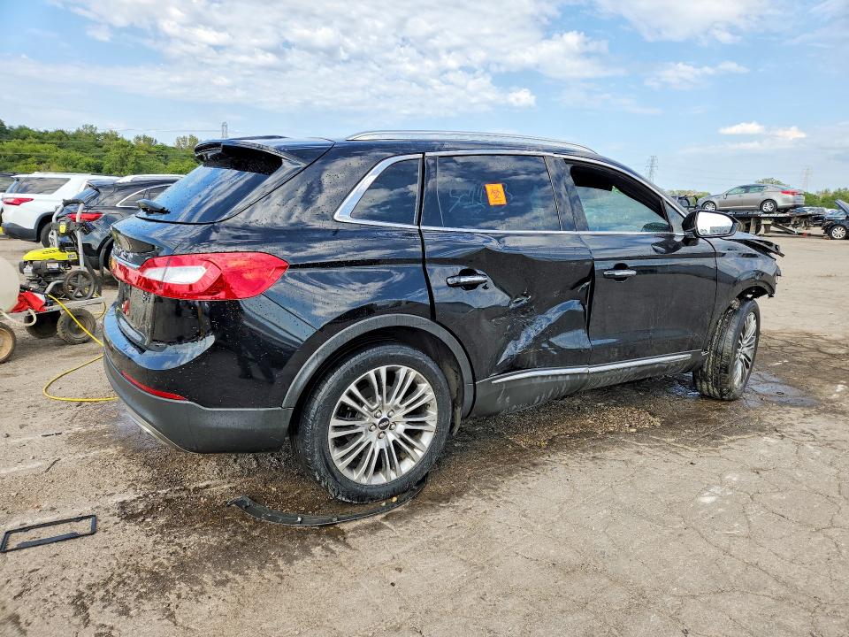 Photo 3 from auction – 2018 LINCOLN MKX with VIN 2LMPJ6LP0JBL34939