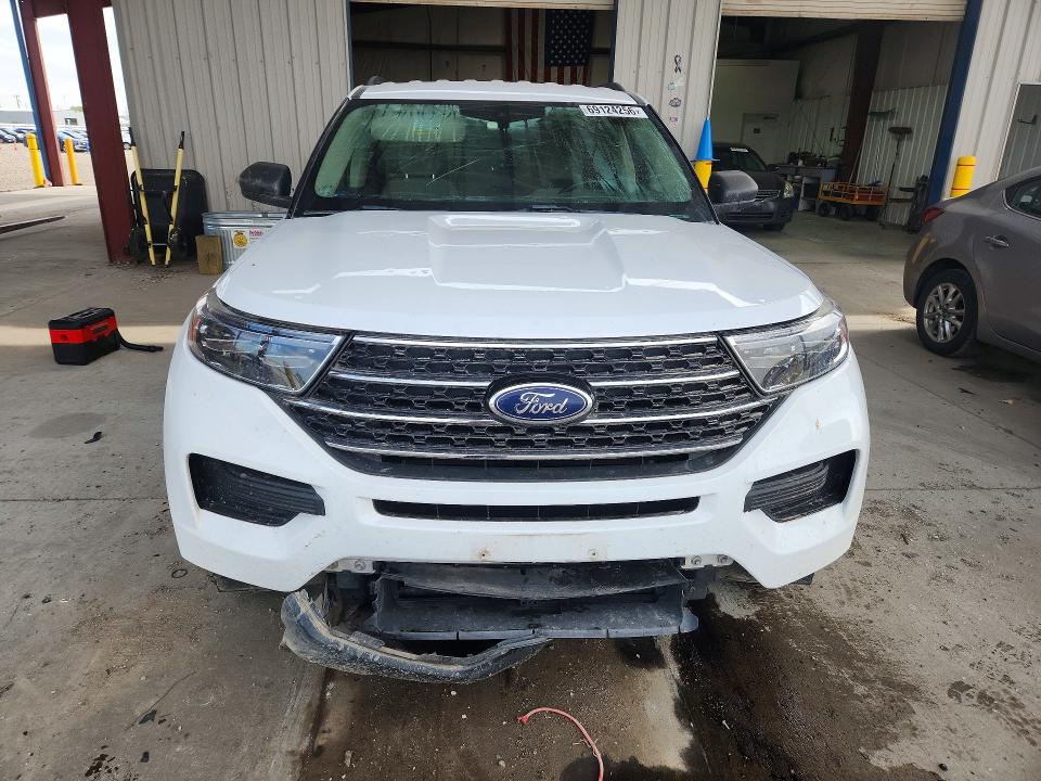Photo 5 from auction – 2021 FORD EXPLORER with VIN 1FMSK8DH6MGA62139