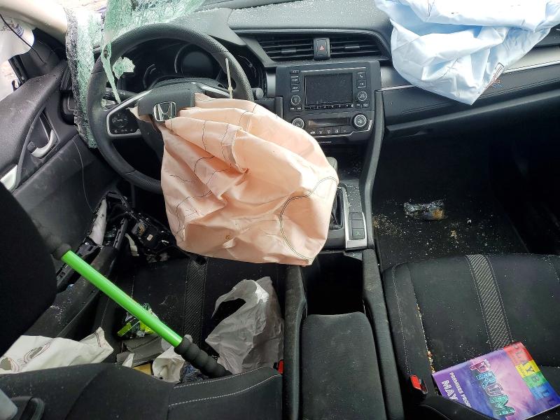 Photo 8 from auction – 2018 HONDA CIVIC with VIN 2HGFC2F50JH610317