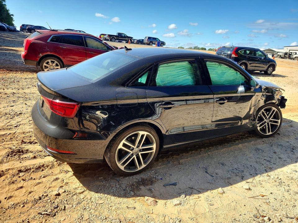 Фото 3 с аукциона – 2020 AUDI A3 с VIN WAUAUGFF3LA038184