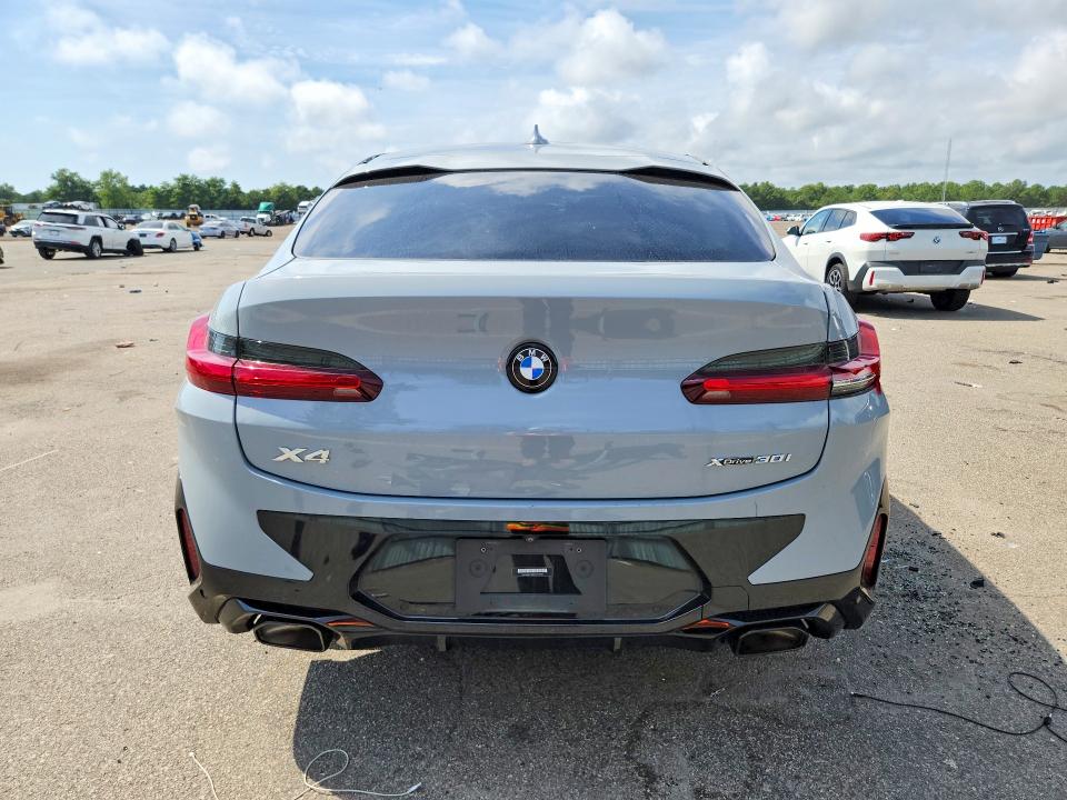 Photo 6 from auction – 2023 BMW X4 with VIN 5UX33DT03P9P03930