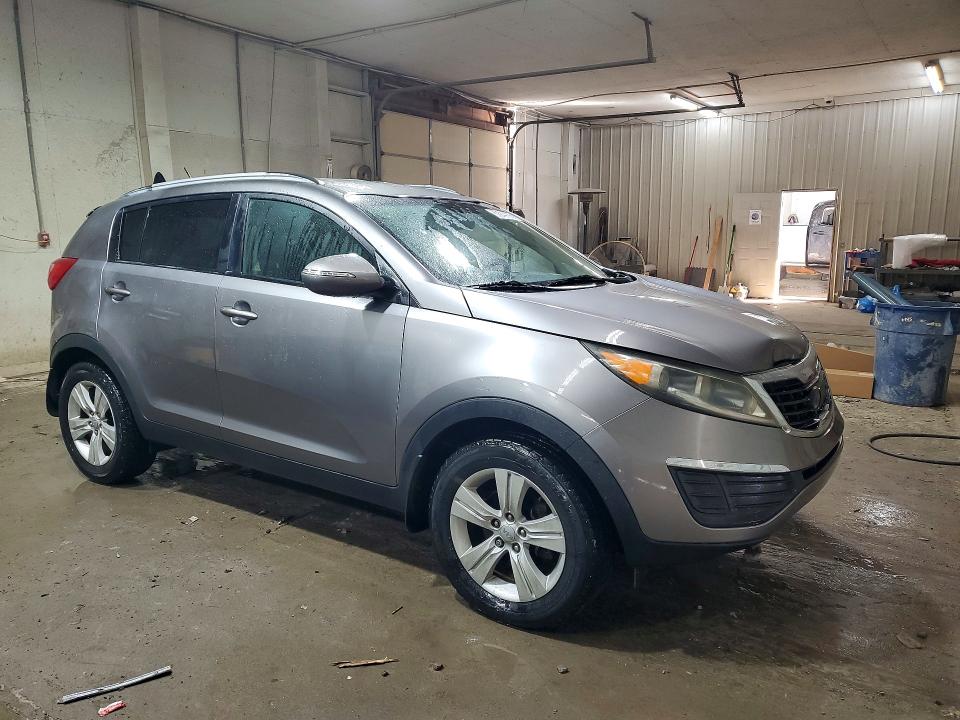 Zdjęcie 4 z aukcji – 2013 KIA SPORTAGE z VIN KNDPB3A27D7379697